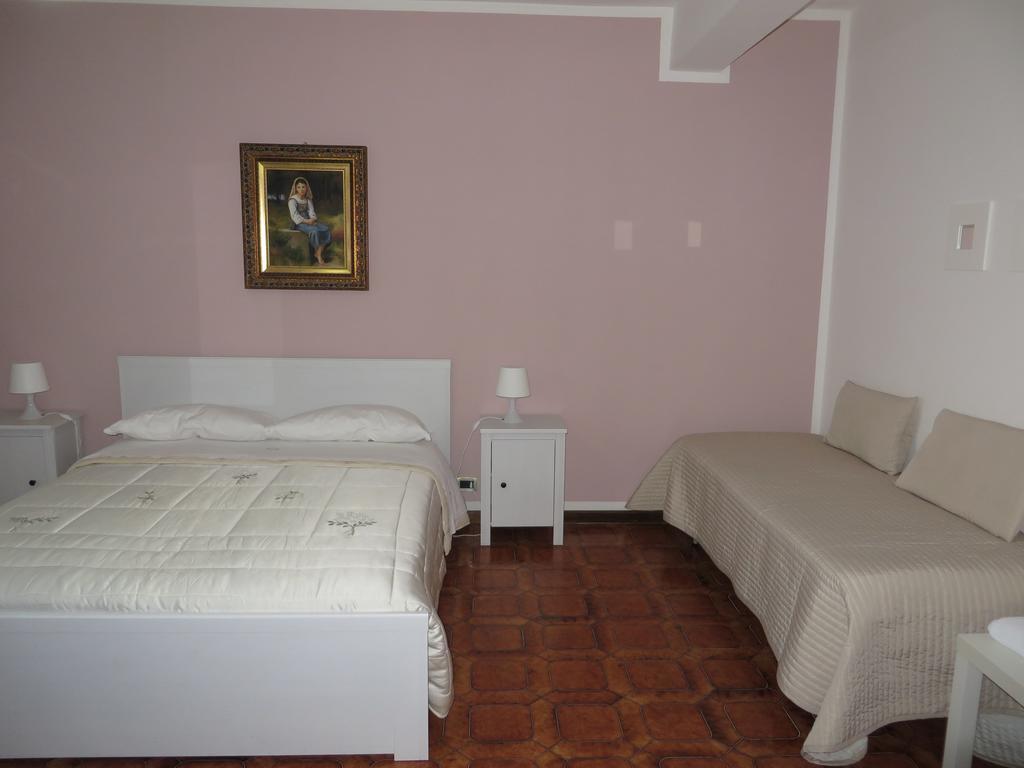 Il Giardino Monticciolo Hotel Castellammare del Golfo Room photo